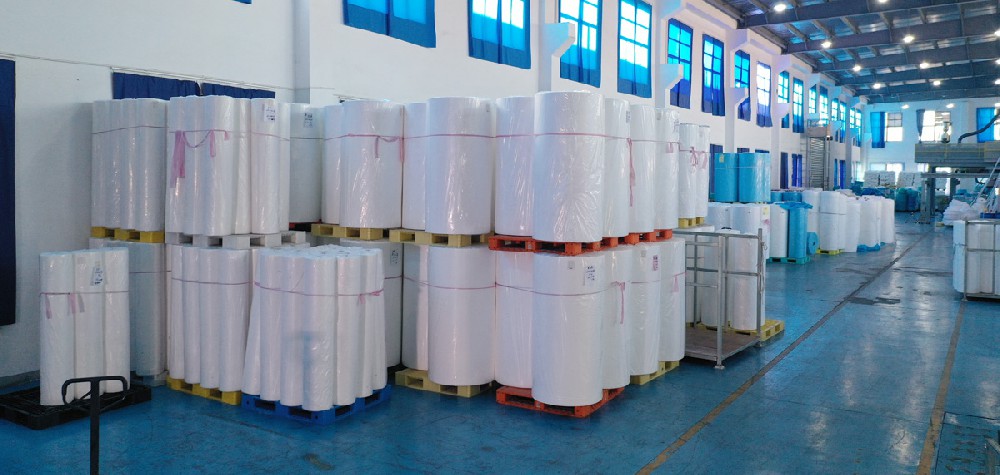 What are the applications of non-woven mechanical equipment in?